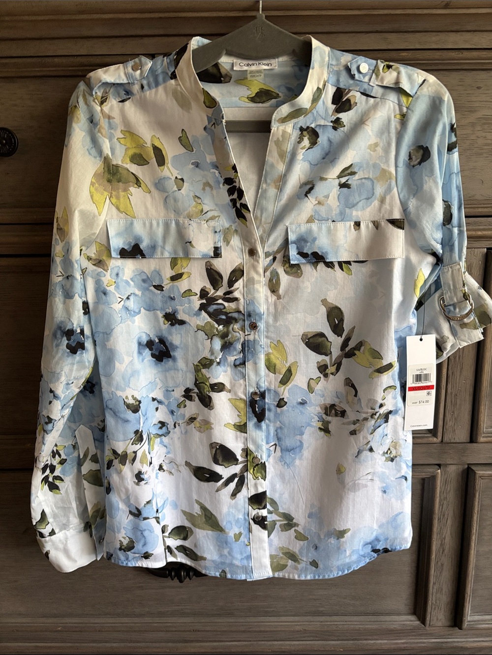 NWT Calvin Klein Blue and White Floral Button-Down Blouse